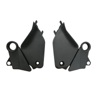 Petit panneau latéral carbone ducati panigale v4/v4s 2025