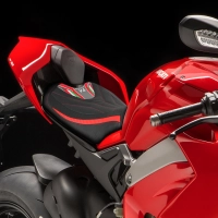 Https://www.tappezzeriaitalia.it/27484/housse-de-selle-compatible-ducati-panigale-v4-18-24-modèle-coimbra-ultragrip.jpg